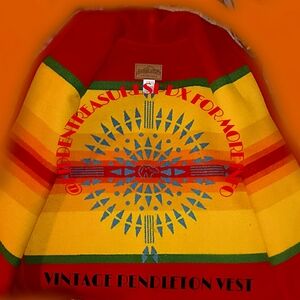 VERY RARE REVERSABLE VINTAGE PENDLETON AZTEC STYLE WOOL BLANKET VEST SIZE LARGE